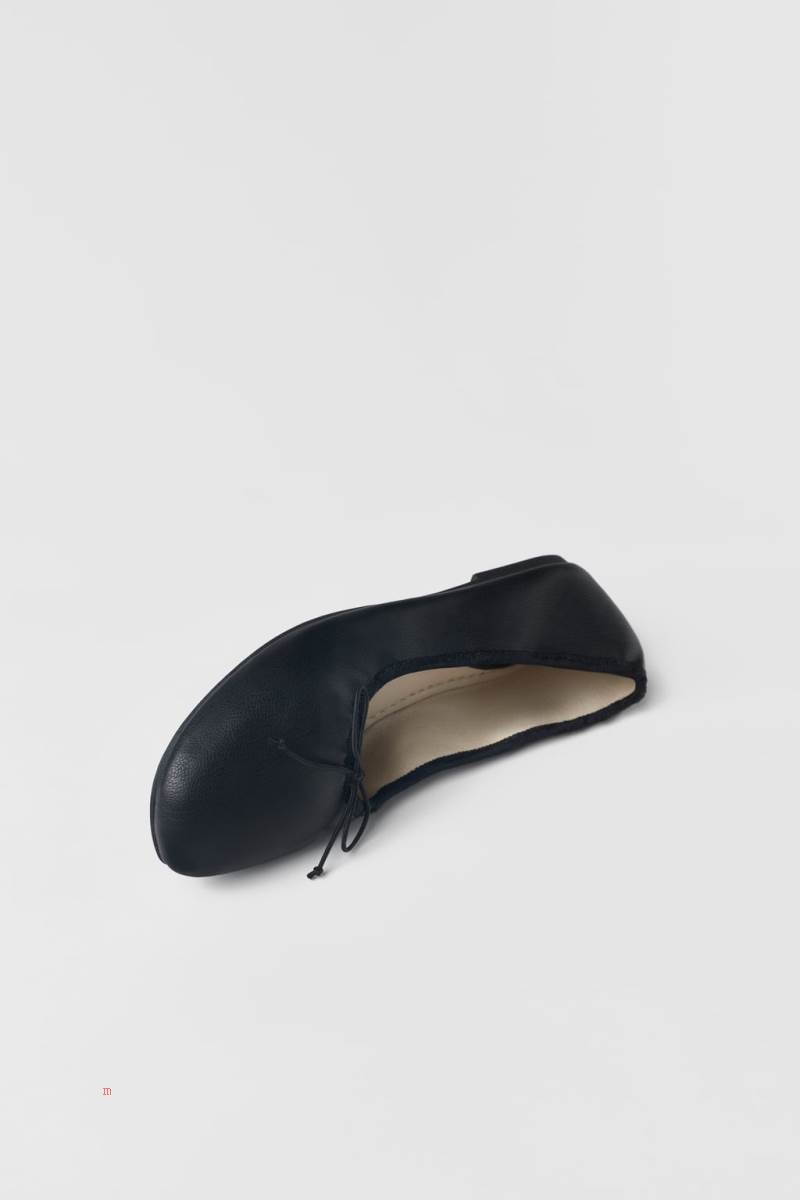 ZARA BALLET FLAT WITH BOW Ballerina Tjej Svarta | WCVJT-0357