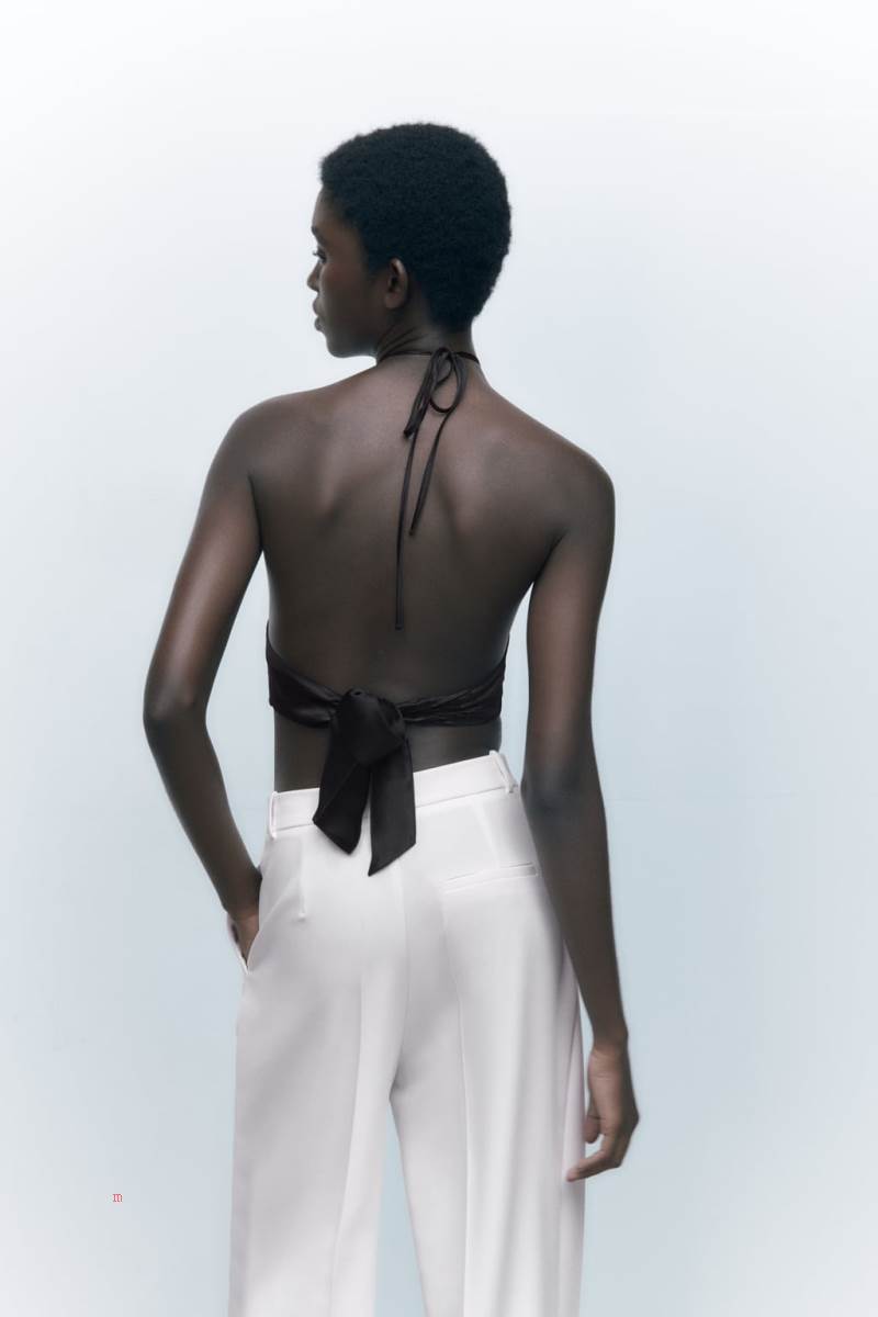 ZARA CROPPED HALTER TOP WITH TIE DETAIL Crop Top Dam Svarta | ANYMT-8907