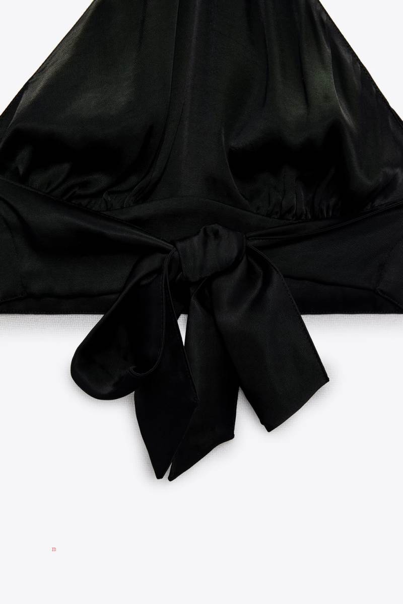ZARA CROPPED HALTER TOP WITH TIE DETAIL Crop Top Dam Svarta | ANYMT-8907