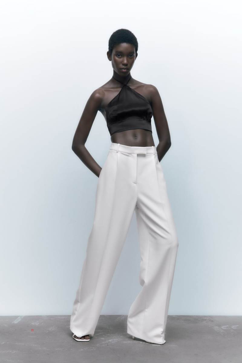 ZARA CROPPED HALTER TOP WITH TIE DETAIL Crop Top Dam Svarta | ANYMT-8907