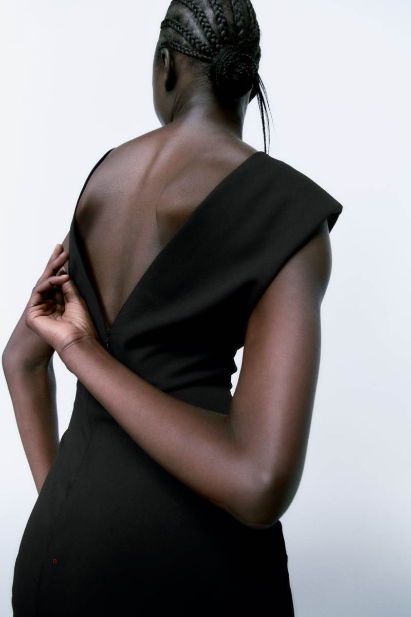 ZARA DRESS WITH SHOULDER PADS AND GATHERING Klänning Dam Svarta | DNWHU-8241