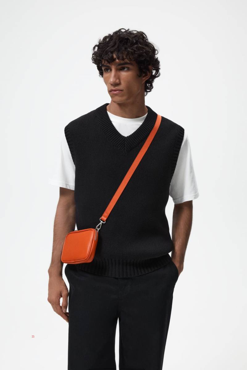 ZARA EMBOSSED MOBILE PHONE CARRYING CASE Telefonväska Herr Orange | IVSWG-2715