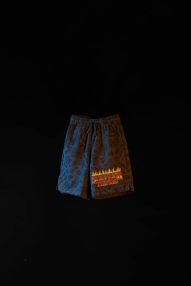 ZARA EMBOSSED STRANGER THINGS TM © NETFLIX PLUSH BERMUDA Shorts Pojke Mörkgrå | AOZBD-2761