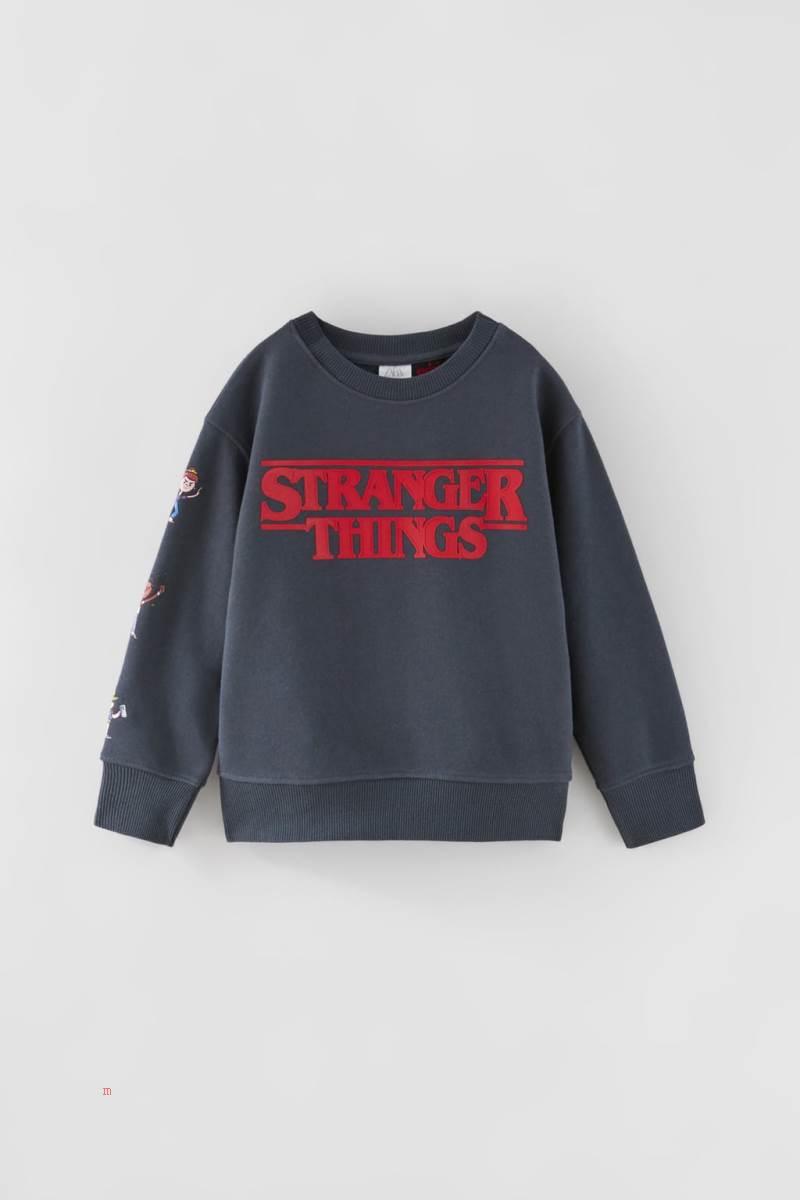 ZARA EMBOSSED STRANGER THINGS TM © NETFLIX Sweatshirt Tjej Mörkgrå | PGNDW-2670