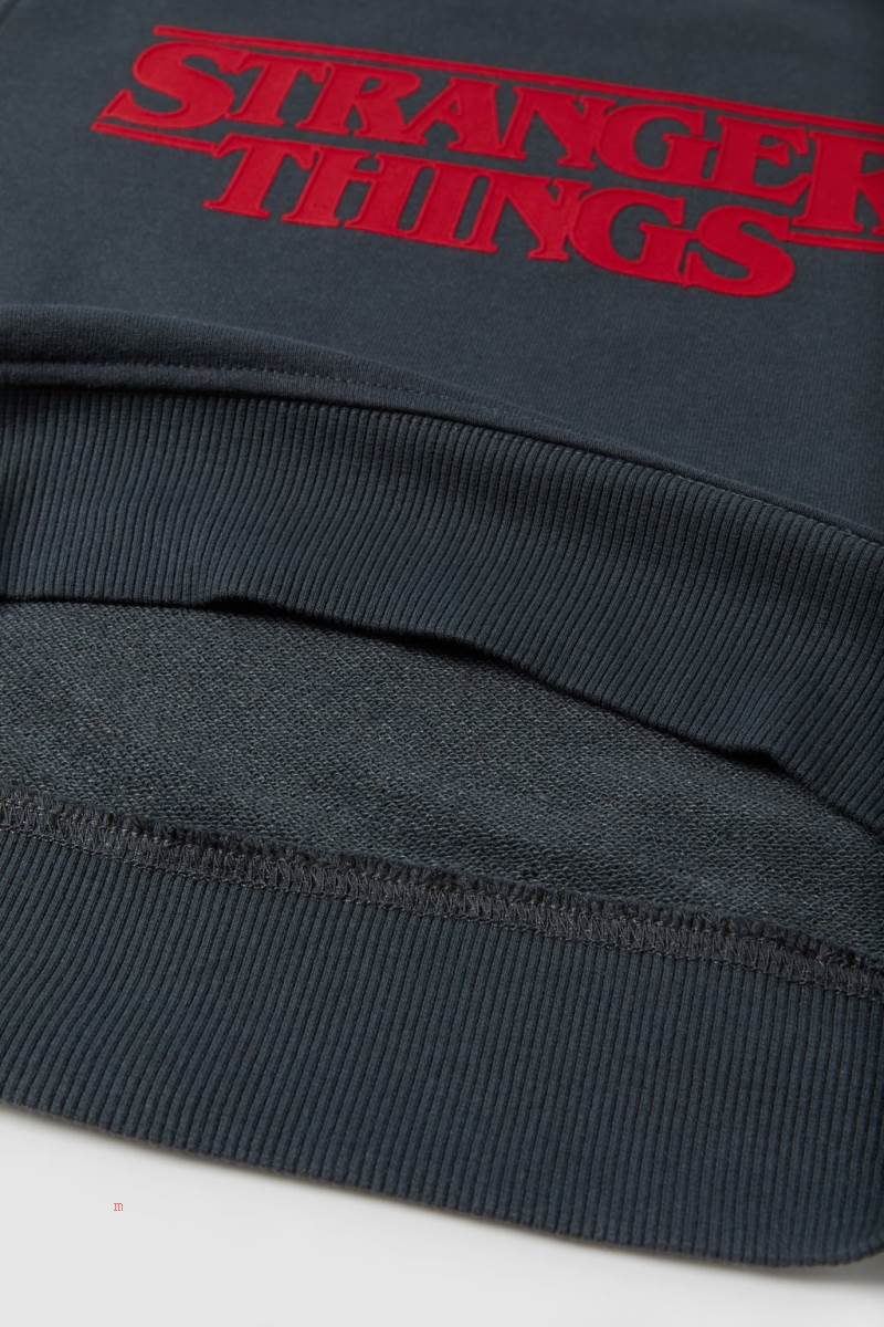 ZARA EMBOSSED STRANGER THINGS TM © NETFLIX Sweatshirt Tjej Mörkgrå | PGNDW-2670