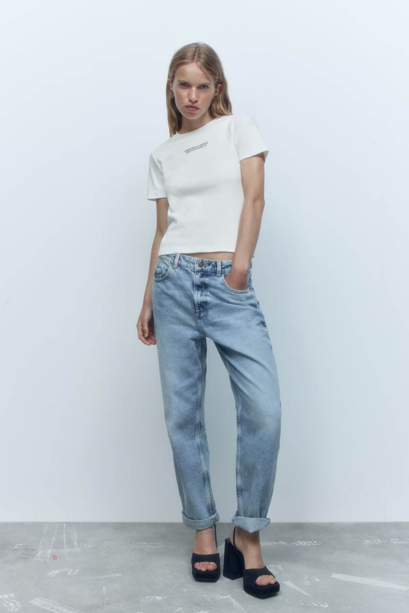 ZARA FITTED WITH SLOGAN T-shirt Dam Vita | VPSHM-7409