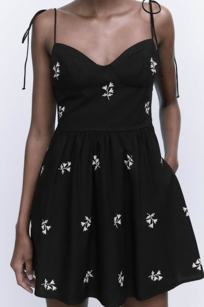 ZARA FLORAL EMBROIDERED POPLIN Klänning Dam Svarta | KEUAZ-4281