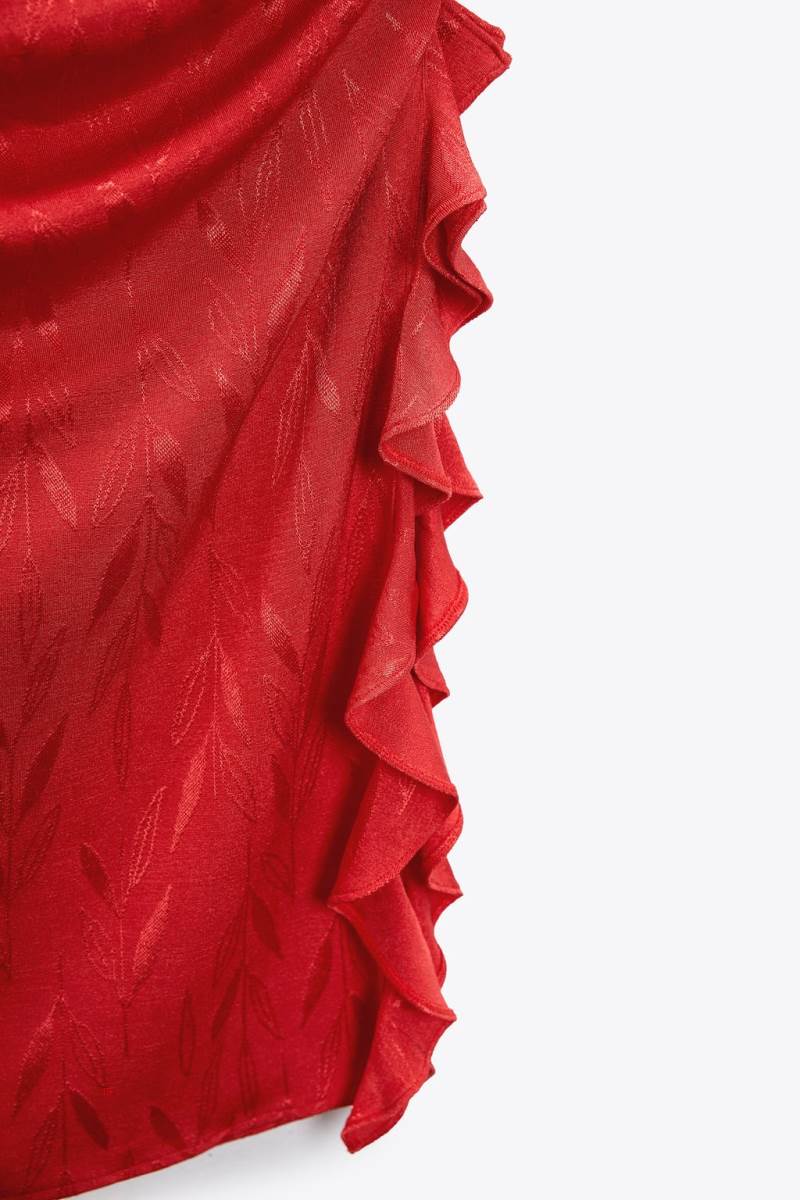 ZARA JACQUARD WITH RUFFLES Klänning Dam Röda | CNTRG-6479
