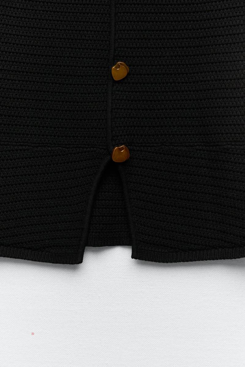 ZARA KNIT TOP WITH GOLD BUTTONS Stickat Dam Svarta | QOKLP-2938
