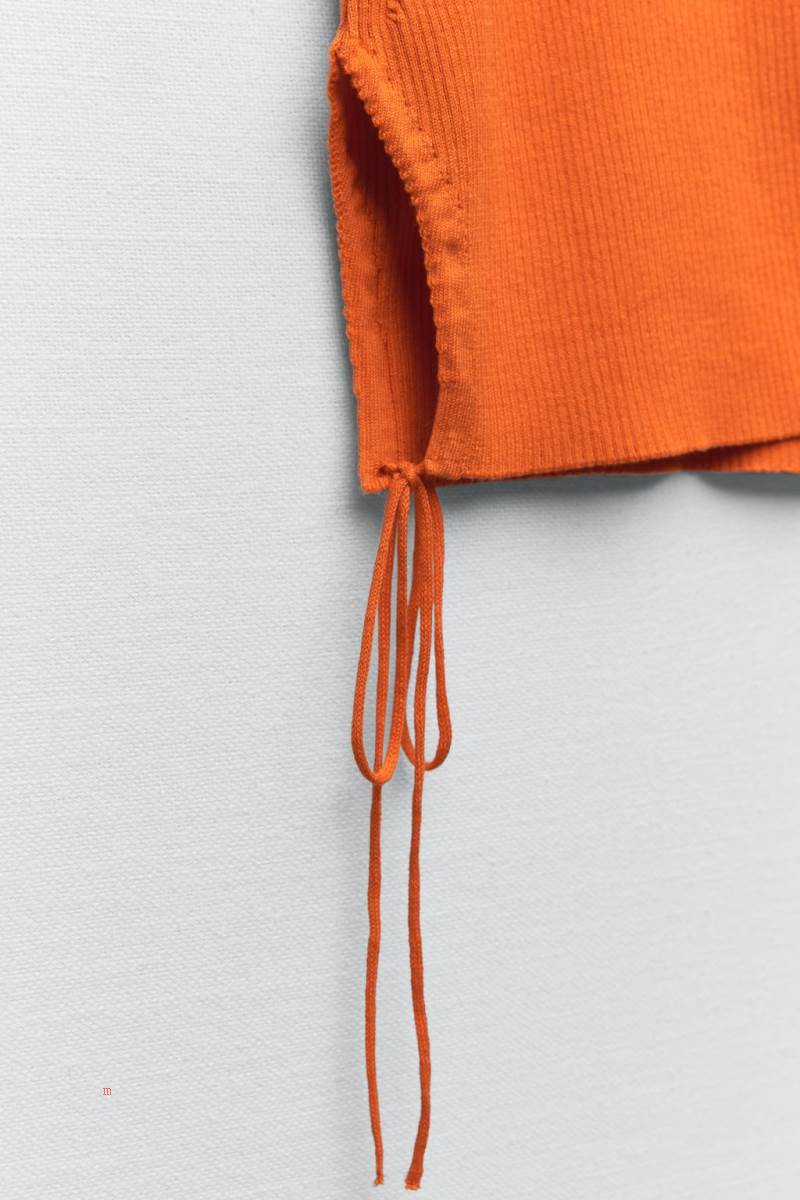 ZARA KNIT TOP WITH SIDE CUT-OUT DETAIL Crop Top Dam Orange | ABOTX-6481