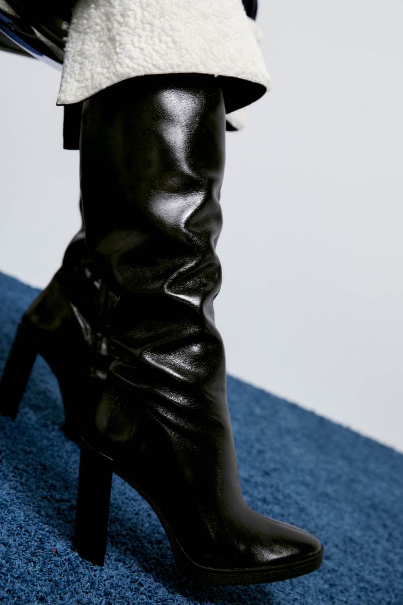 ZARA LEATHER HIGH-HEEL OVER-THE-KNEE BOOT WITH FAUX SHEARLING INTERIOR Höga Stövlar Dam Svarta | EGSBI-0831