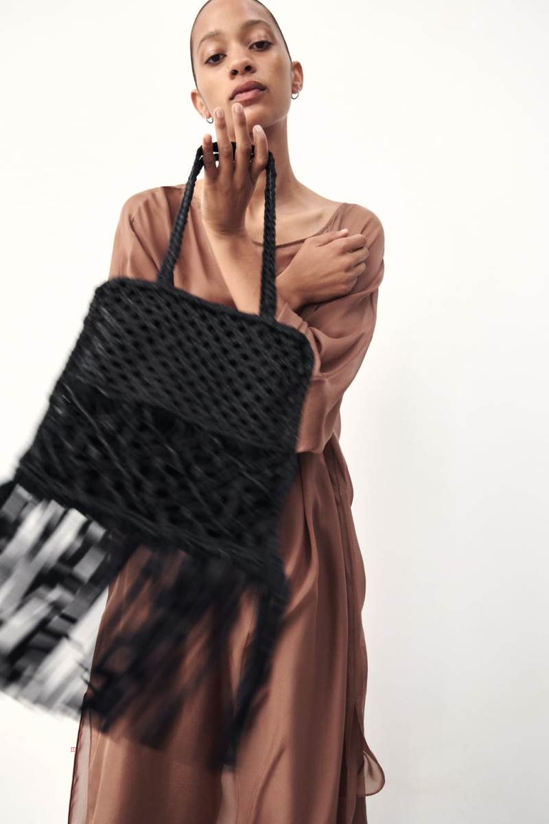 ZARA LEATHER WITH PLAITED DETAIL Toteväska Dam Svarta | KFYME-0532