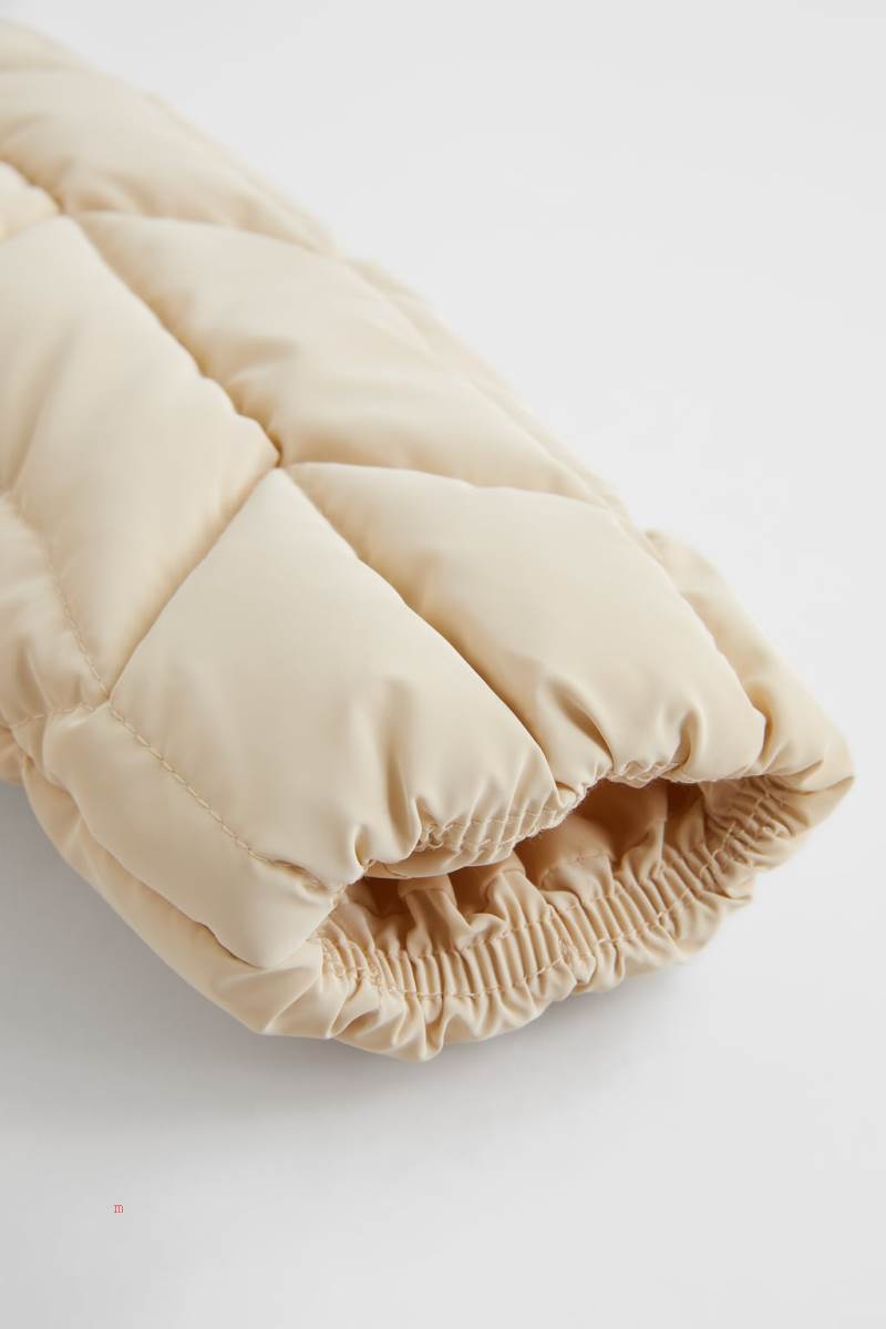 ZARA LIGHTWEIGHT WITH GEOMETRIC QUILTED DETAIL Rockar Tjej Grå Vita | TXKES-0941