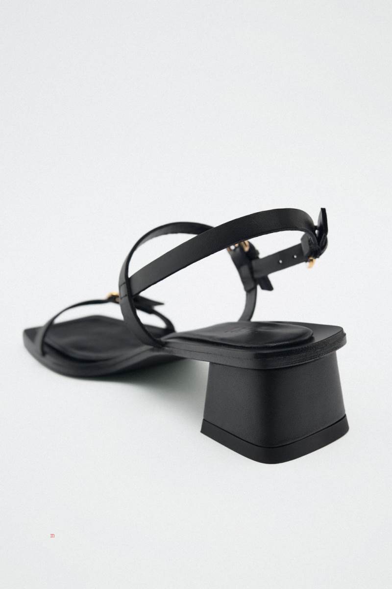 ZARA LOW-HEEL LEATHER WITH BUCKLE DETAIL Sandaler Dam Svarta | CXQTY-8372