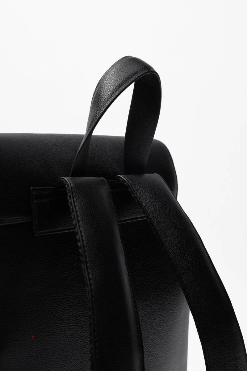 ZARA MINIMALIST WITH FLAP Ryggsäck Herr Svarta | POVAJ-8651