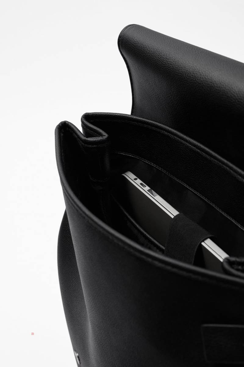ZARA MINIMALIST WITH FLAP Ryggsäck Herr Svarta | POVAJ-8651