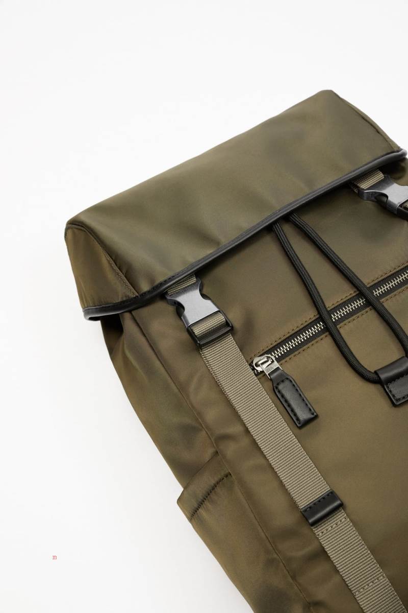 ZARA NYLON WITH FLAP Ryggsäck Herr Khaki Gröna | EQXMB-2987
