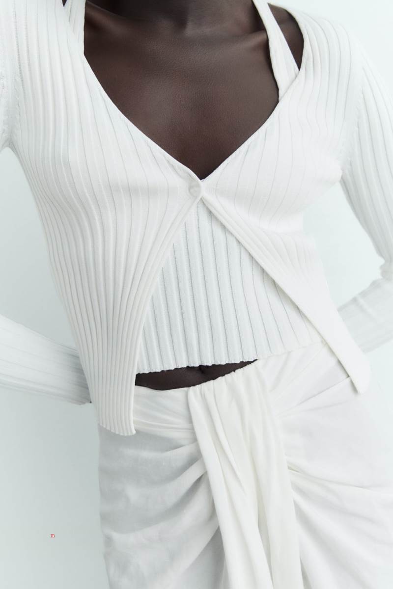 ZARA RIBBED KNIT TOP Stickat Dam Vita | JCOMR-6037