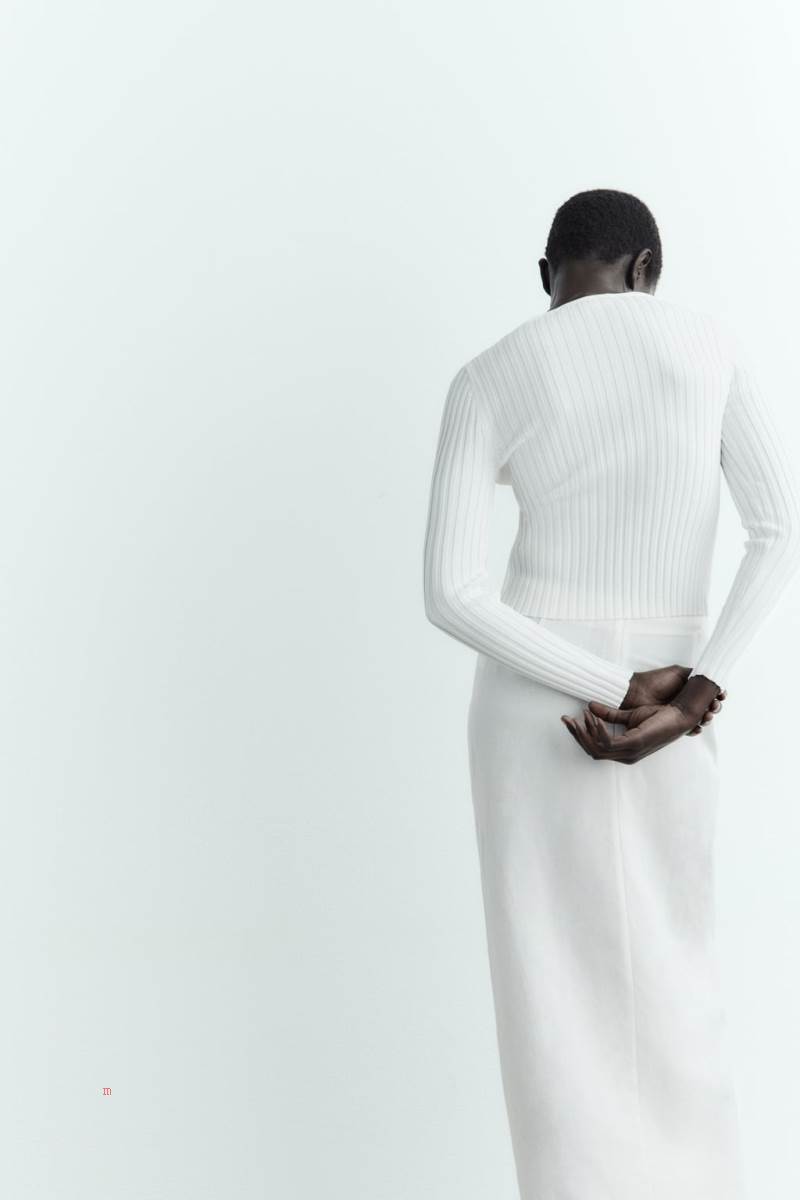 ZARA RIBBED KNIT TOP Stickat Dam Vita | JCOMR-6037