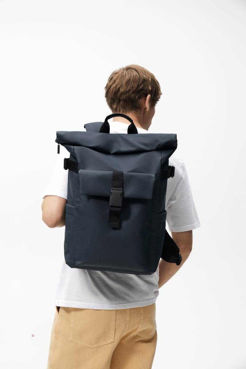 ZARA RUBBERISED SOFT Ryggsäck Herr Marinblå Blå | JHTGE-5421