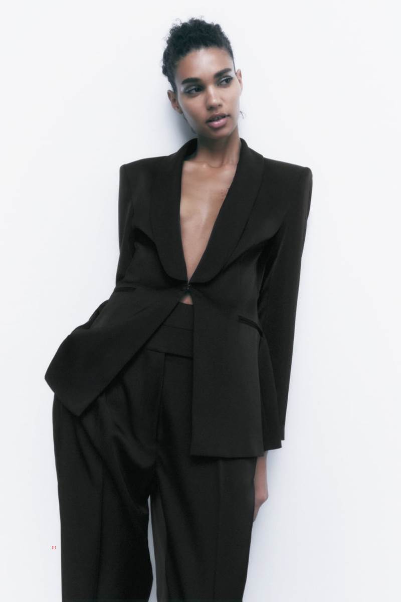 ZARA SATIN TUXEDO Blazers Dam Svarta | DEULV-2701