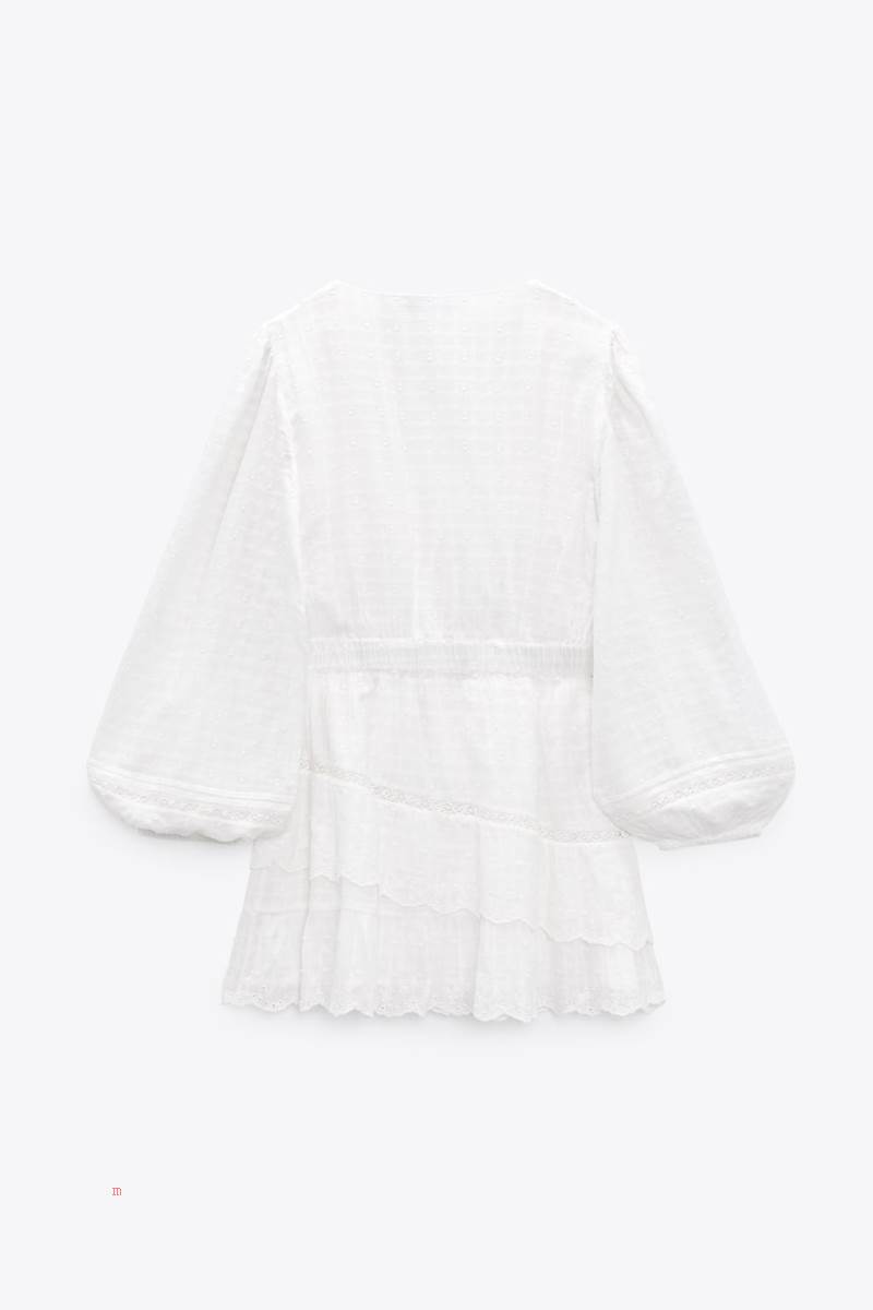 ZARA SHORT DRESS WITH EMBROIDERED LACE TRIMS Klänning Dam Vita | TNZIU-3810