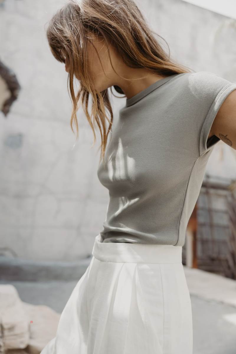 ZARA SHORT SLEEVE T-shirt Dam Khaki | BIQFP-9813