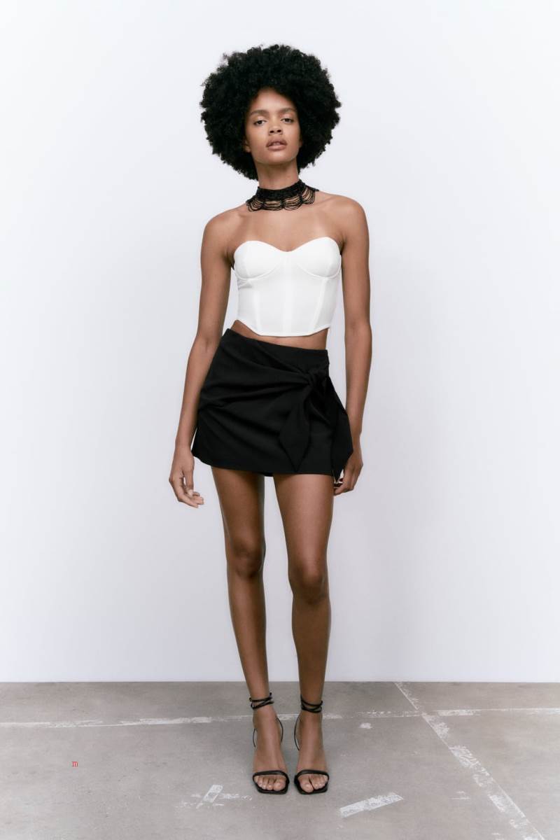 ZARA SKORT WITH KNOT DETAIL Kjolar Dam Svarta | TYFMX-5120