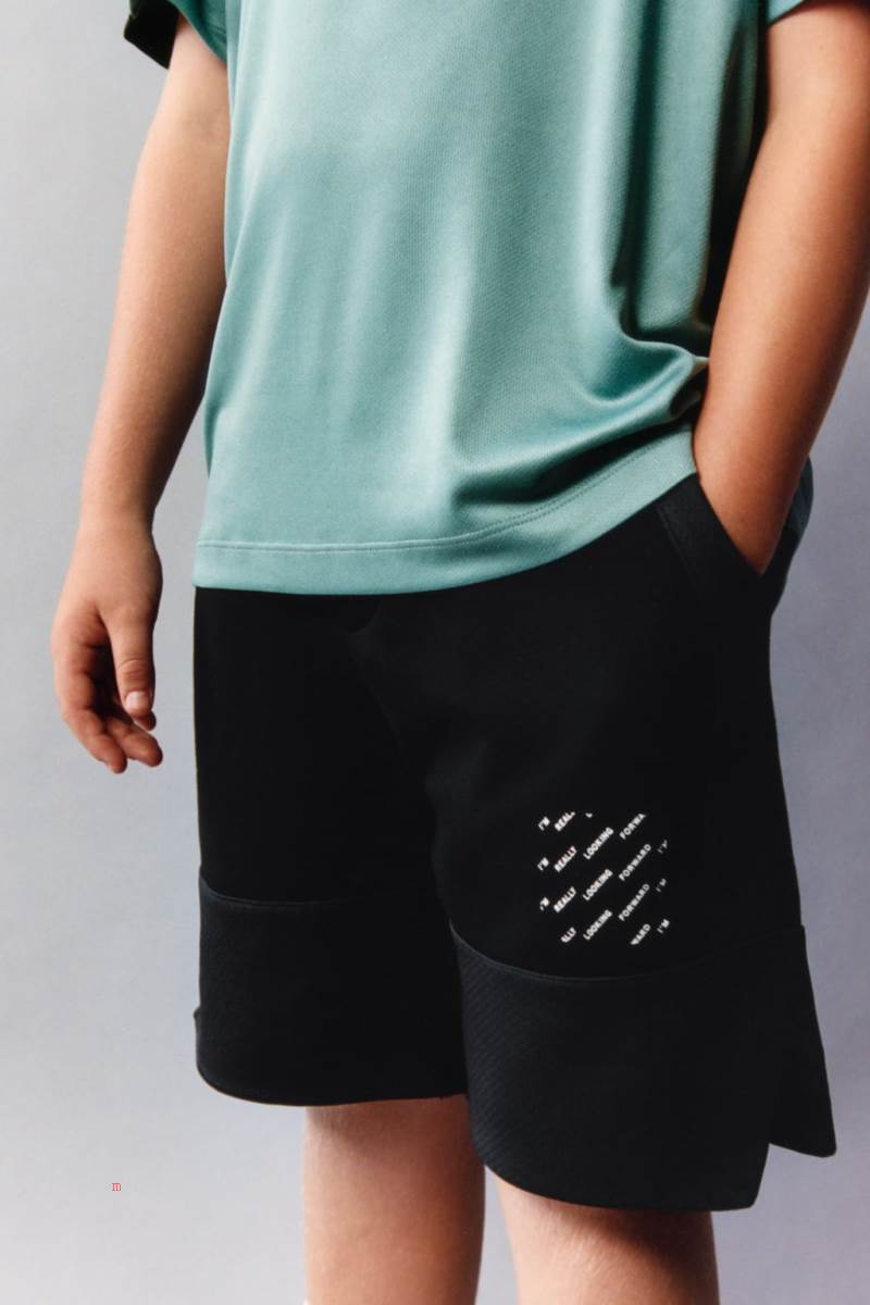 ZARA SPORTY CONTRAST BERMUDA Shorts Pojke Svarta | TCLRD-2581