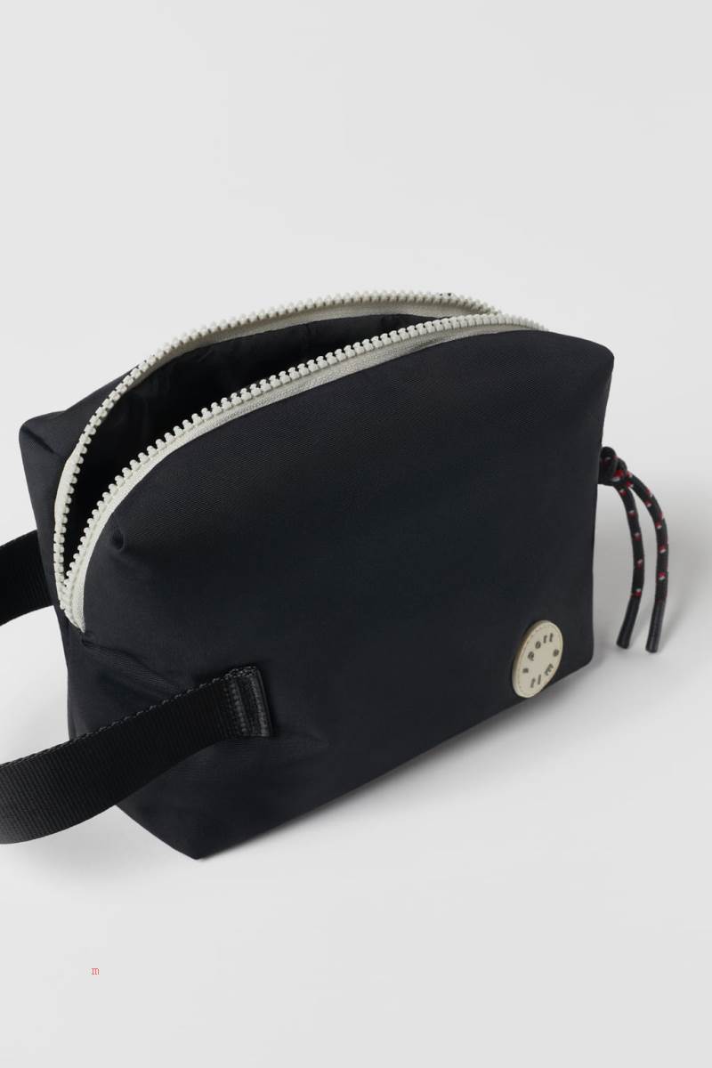 ZARA SPORTY Toalettmappe Tjej Lila | QRMVP-0382