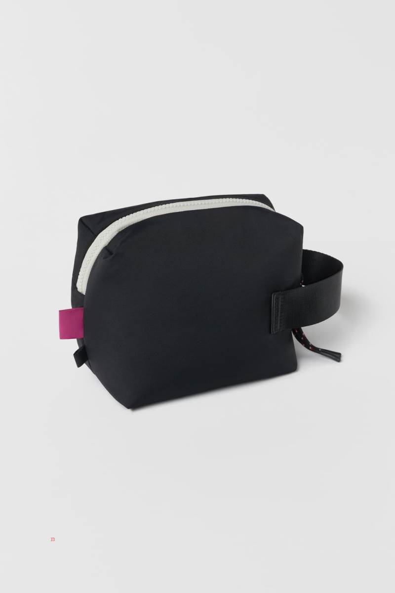 ZARA SPORTY Toalettmappe Tjej Lila | QRMVP-0382