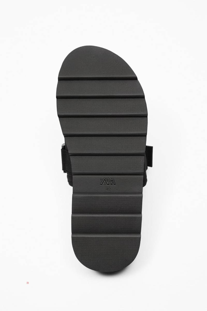 ZARA TECHNICAL SLIDERS Badtofflor Herr Svarta | YULBN-7362
