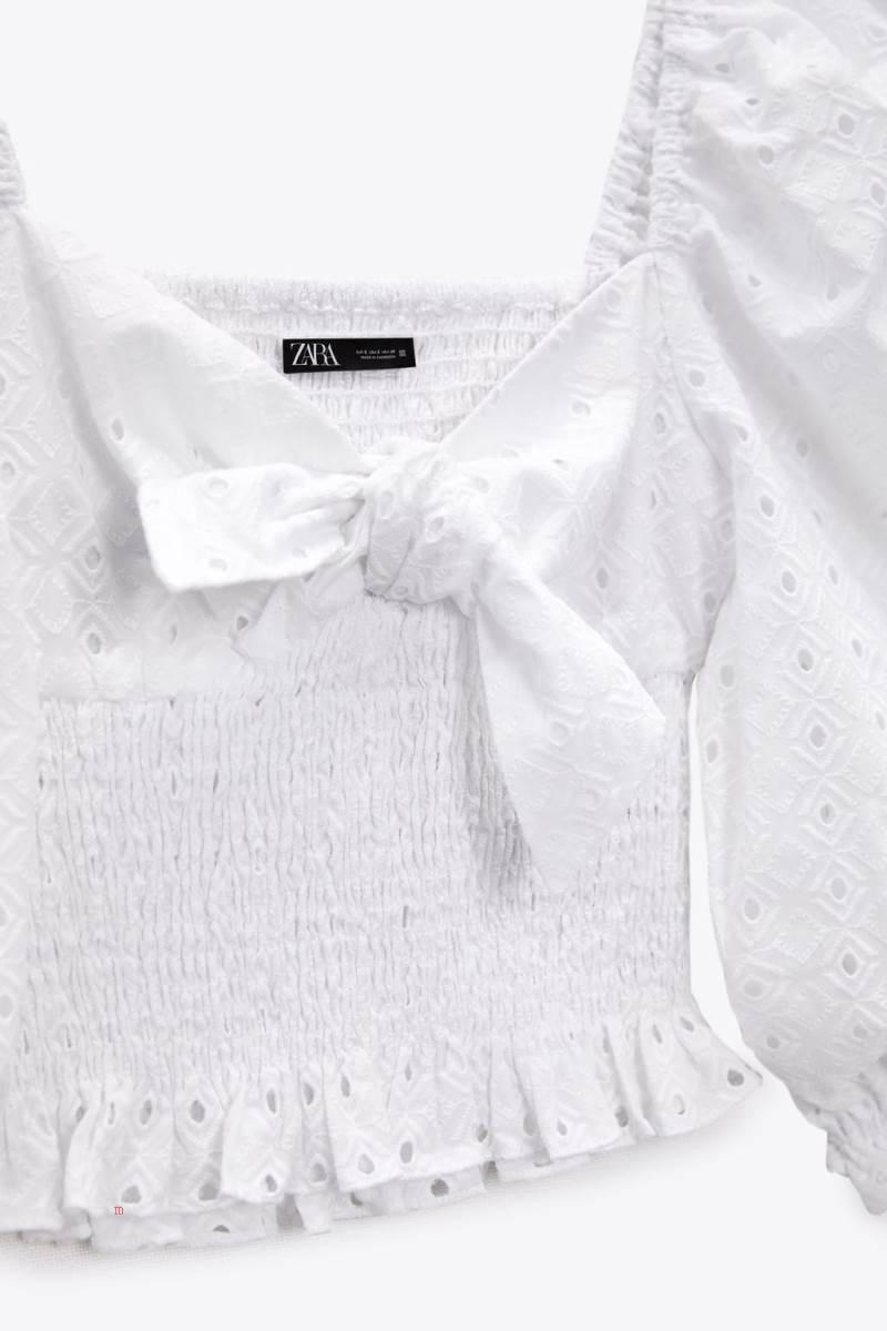 ZARA TOP WITH CUTWORK EMBROIDERY Crop Top Dam Vita | ZKTUL-8725