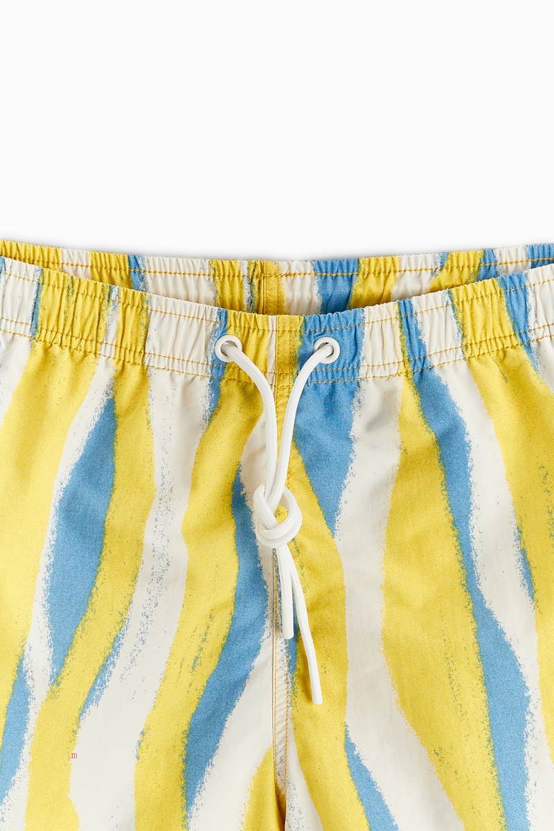 ZARA WAVE PRINT SWIMMING TRUNKS Badkläder Herr Gula | MIDWF-2540