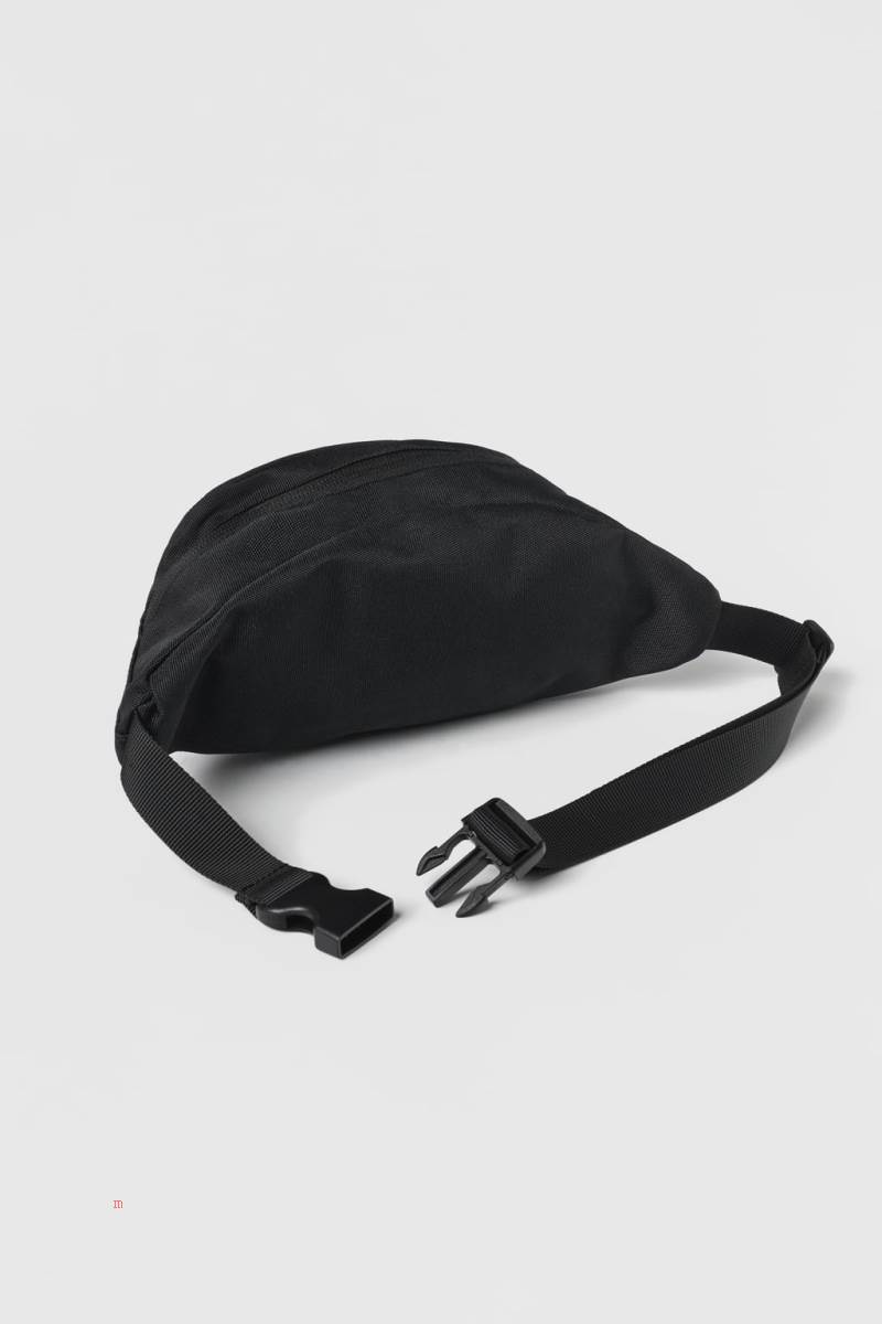 ZARA WITH PULL TAB Bältesväska Pojke Svarta | DLFST-0134
